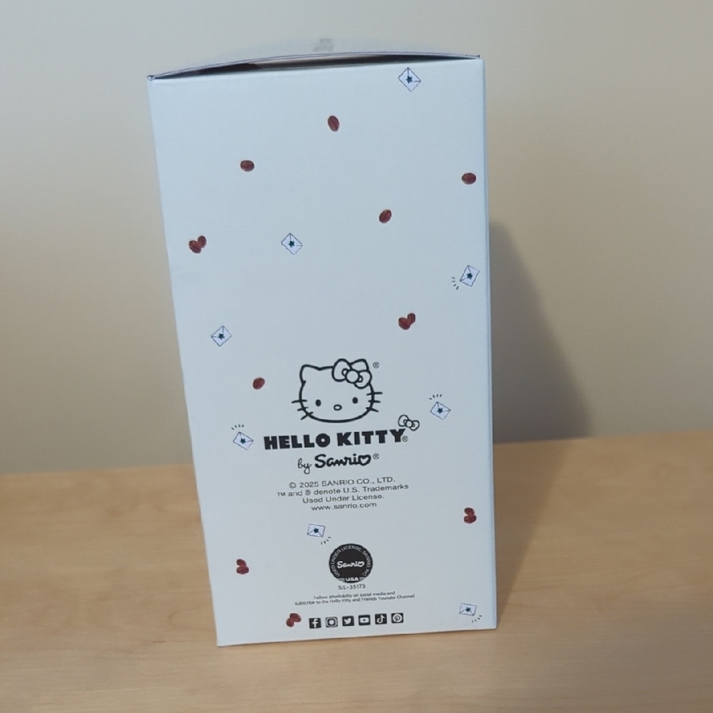 Starbucks Hello Kitty Plush New - Picture 6 of 10
